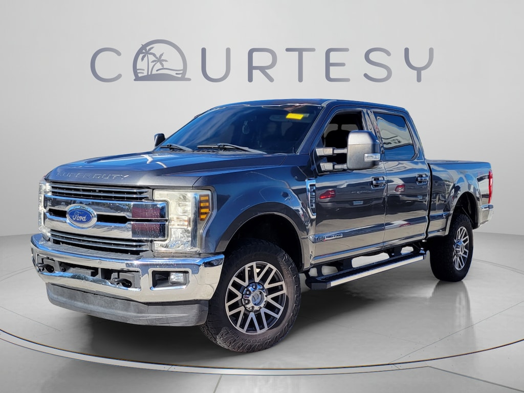 Used 2018 Ford Super Duty F-250 SRW LARIAT