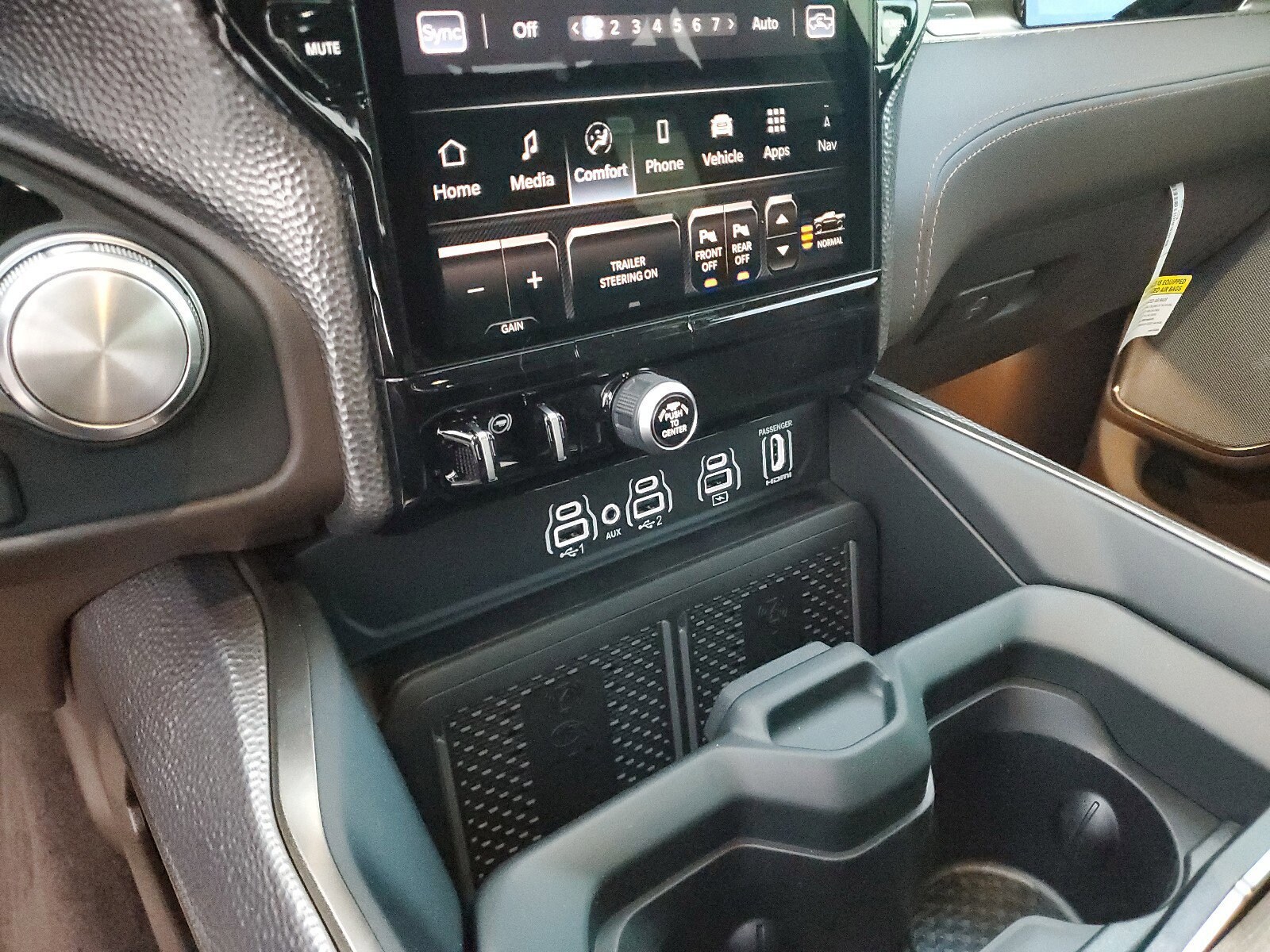 2026 RAM 1500 Limited Longhorn - Photo 23