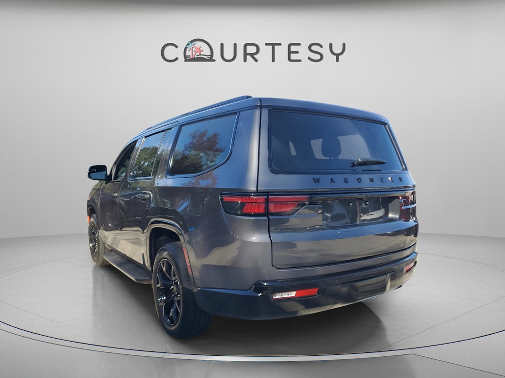 Used 2025 Jeep Wagoneer Series II Carbide Series II Carbide 4x4
