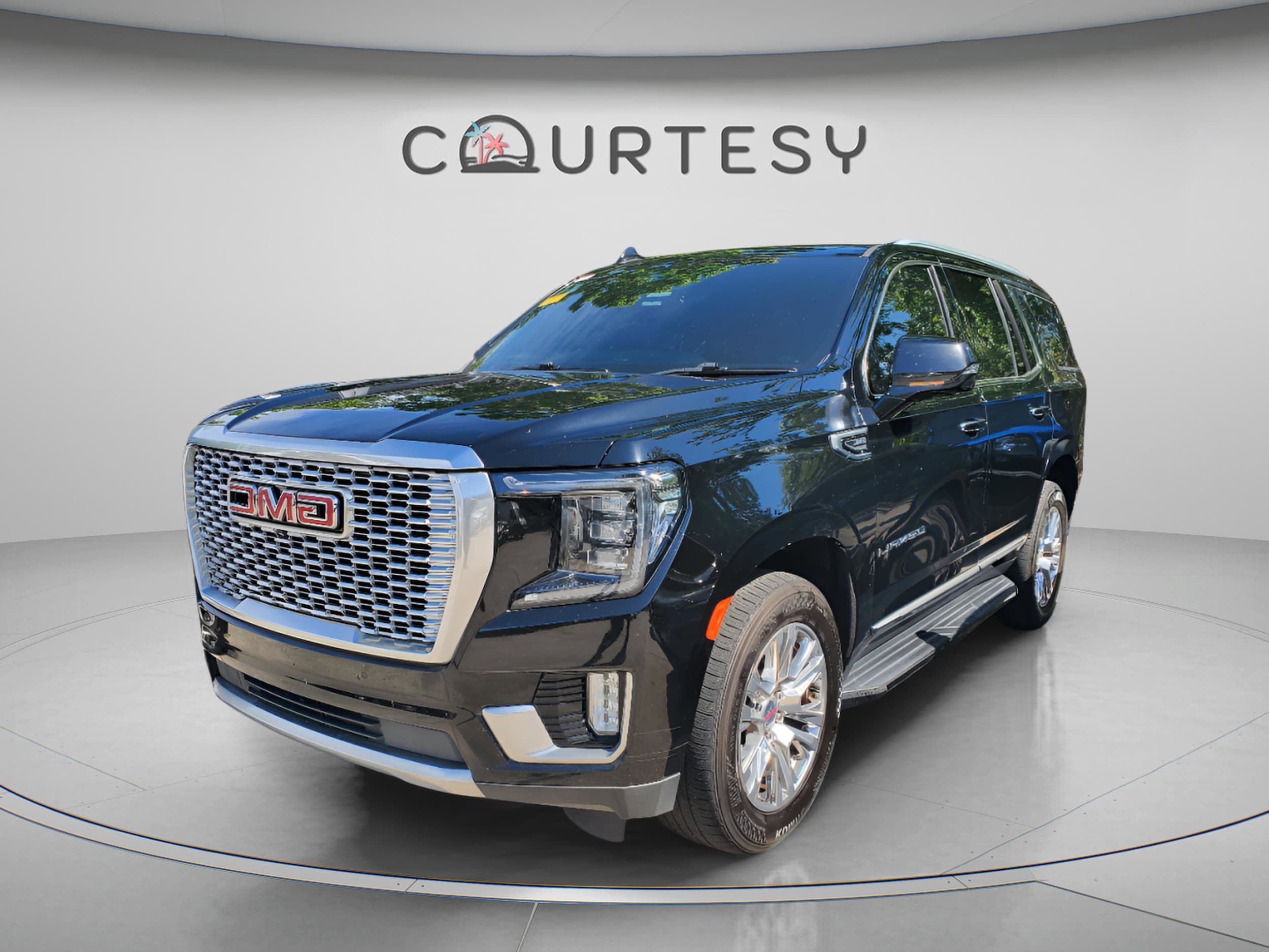 2021 GMC Yukon 2WD Denali's photo