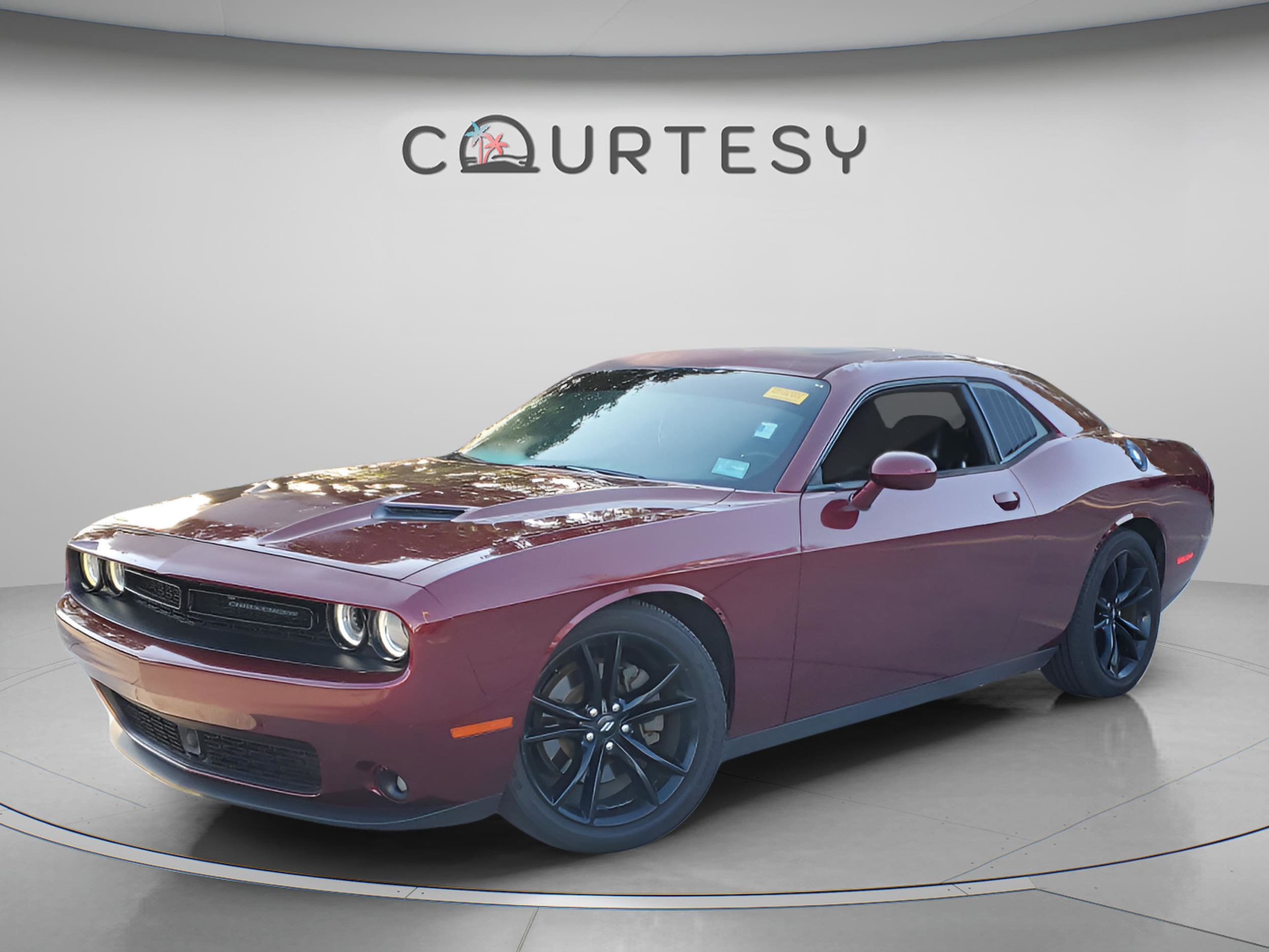 2018 Dodge Challenger SXT Plus