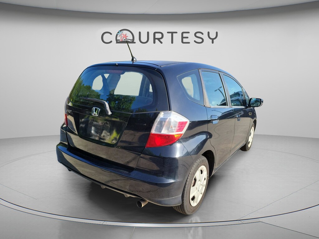 Used 2013 Honda Fit HB Auto