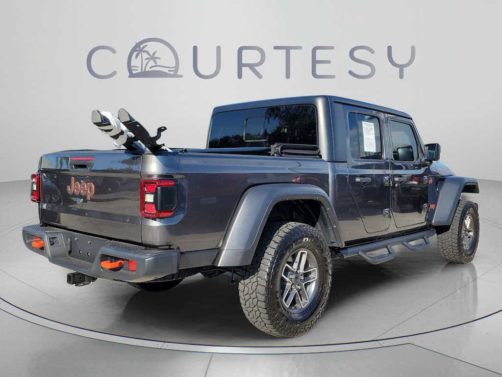 Used 2024 Jeep Gladiator Mojave Mojave 4x4