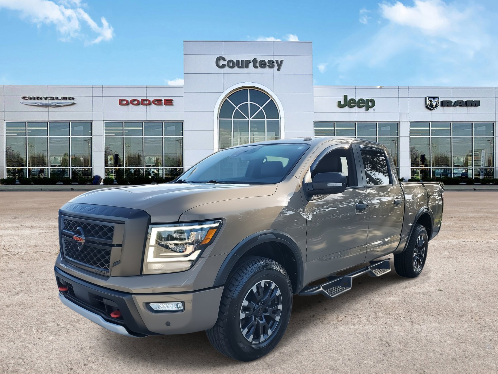 Used 2021 Nissan Titan PRO-4X with VIN 1N6AA1ED1MN506025 for sale in Tampa, FL