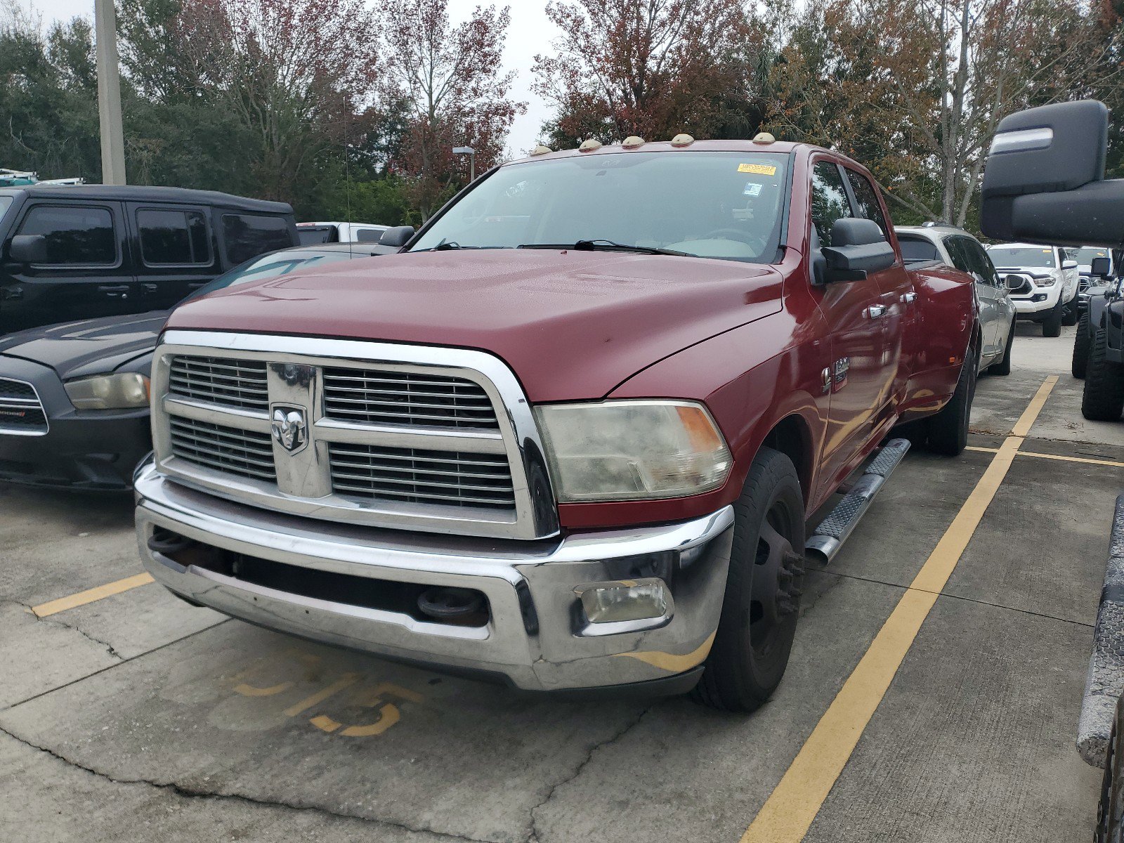 2010 RAM Ram 3500 Pickup SLT's photo