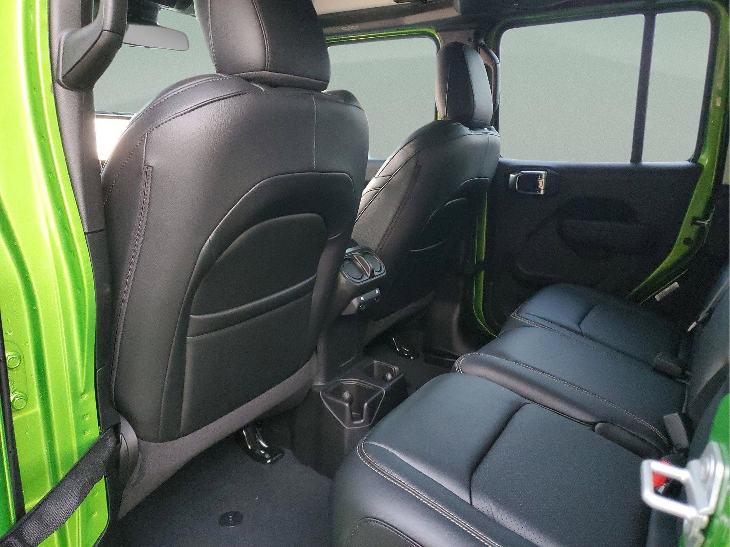 2025 Jeep Wrangler 4-Door Sport S - Photo 7