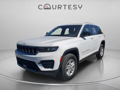 2025 Jeep Grand Cherokee LAREDO 4X2 Sport Utility