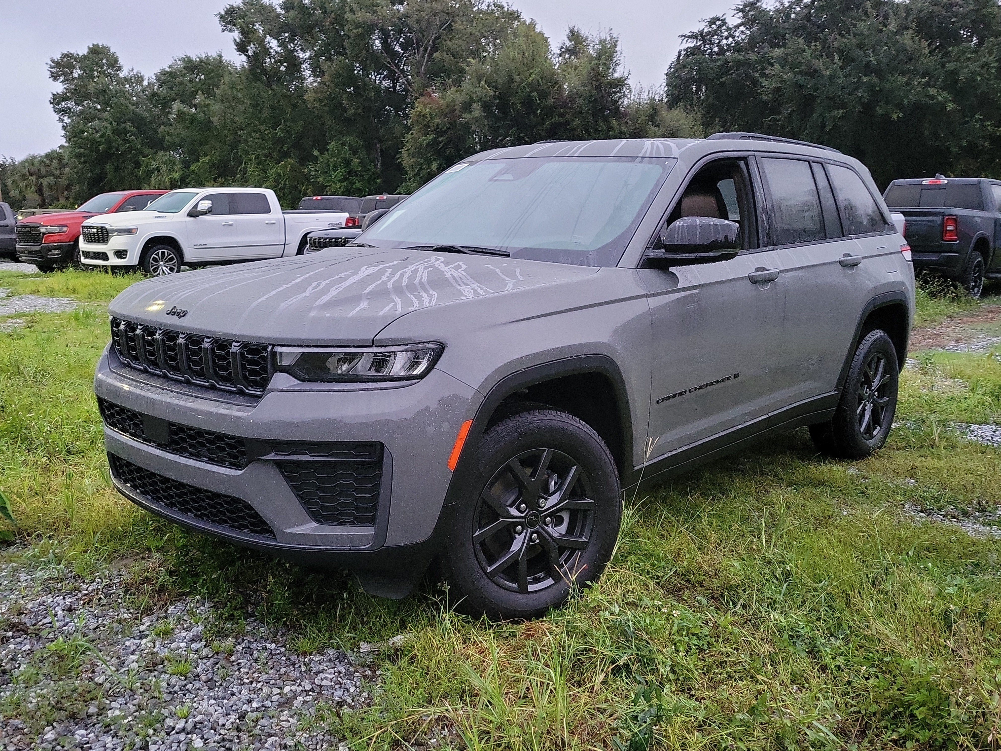 2027 Jeep Grand Cherokee