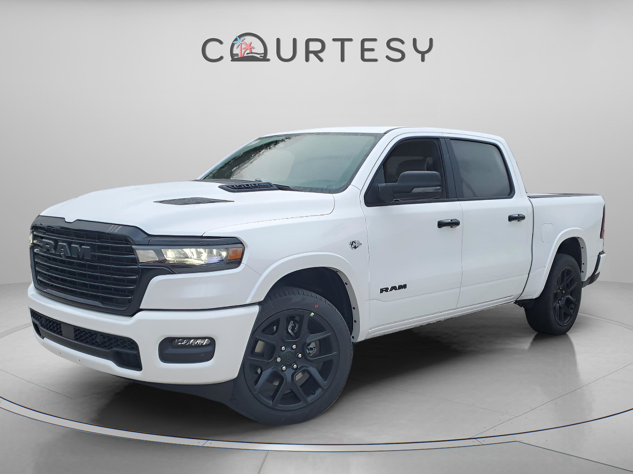 2026 RAM Ram 1500 Pickup Laramie's photo