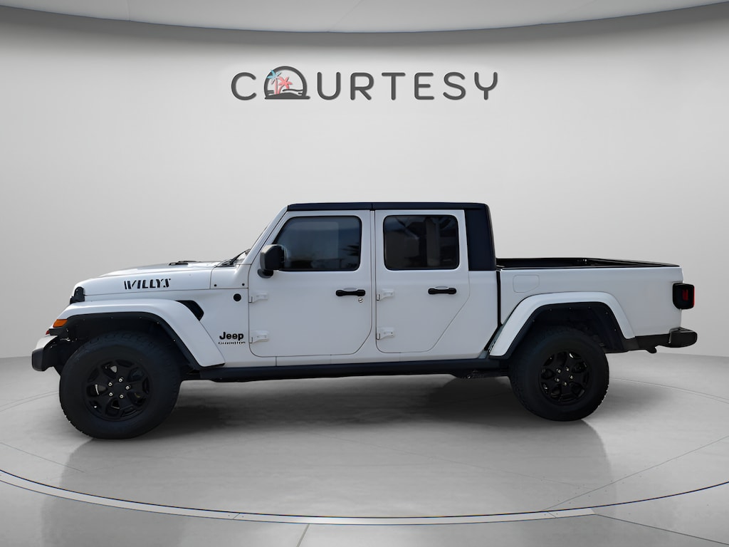 Used 2022 Jeep Gladiator Willys Willys 4x4