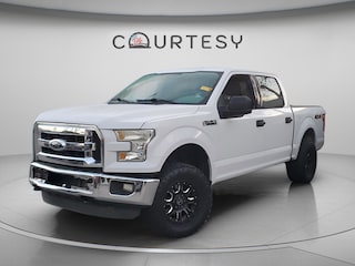 2015 Ford F-150 XLT 4WD SuperCrew 145 XLT