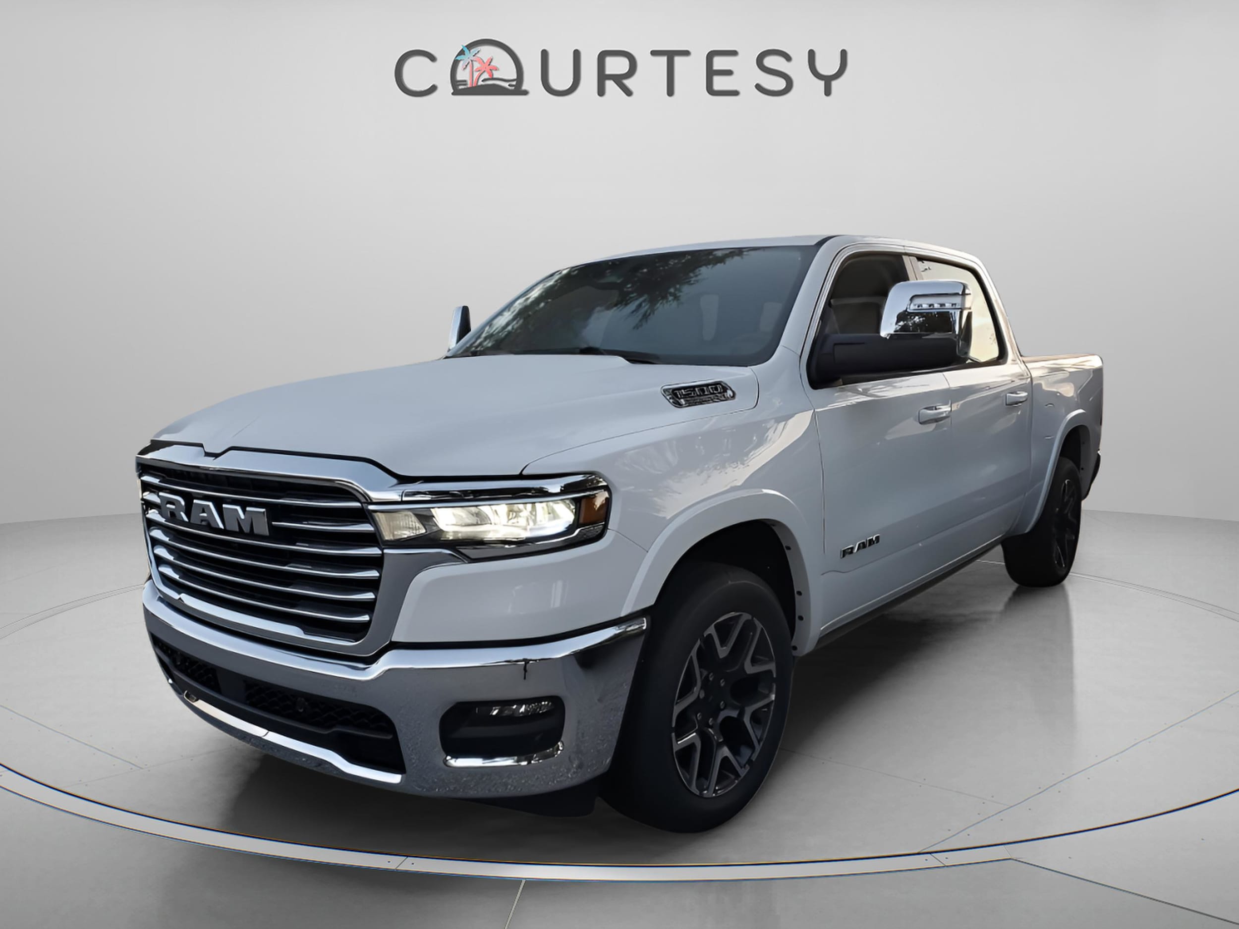 2026 RAM Ram 1500 Pickup Laramie's photo