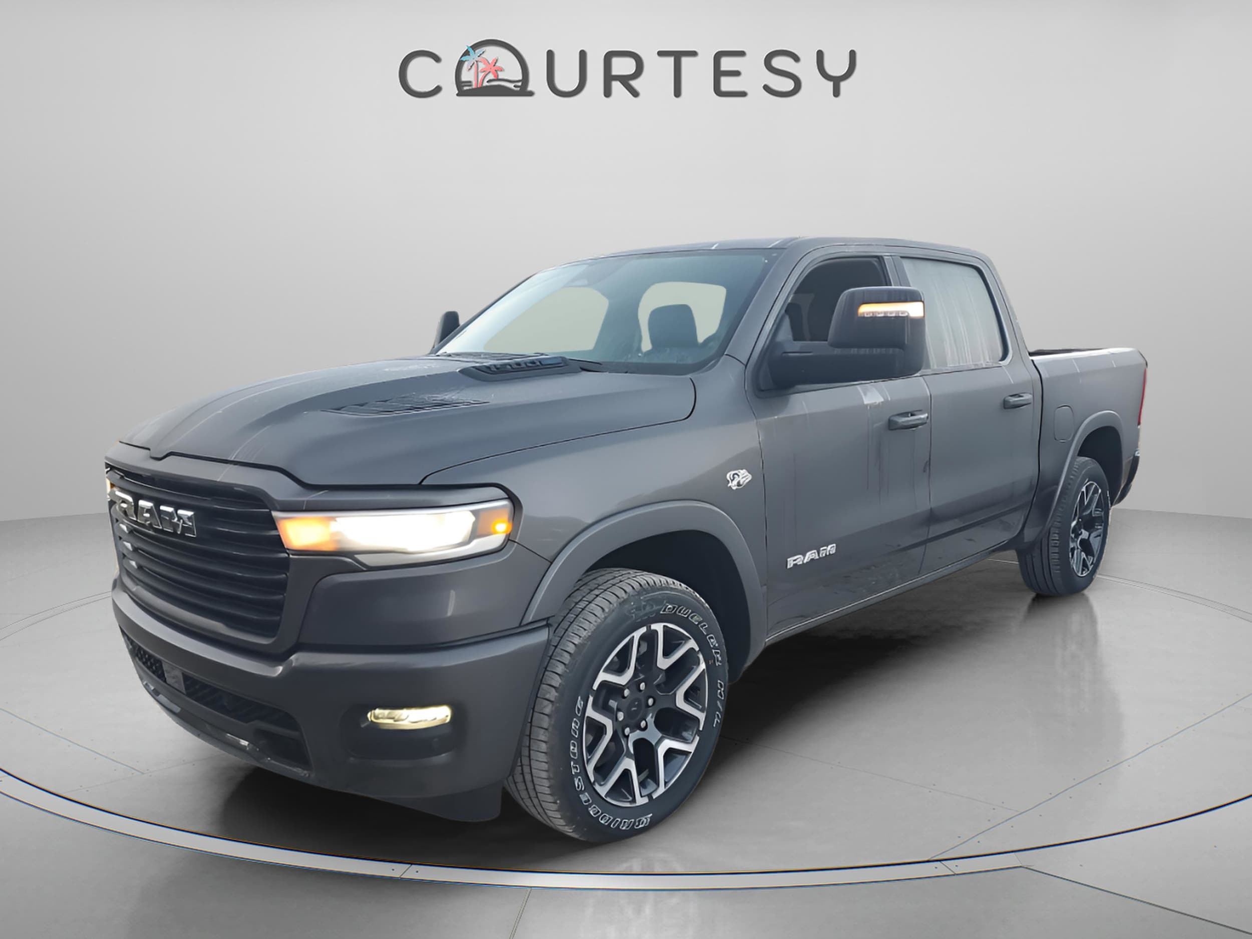 2026 RAM Ram 1500 Pickup Laramie's photo