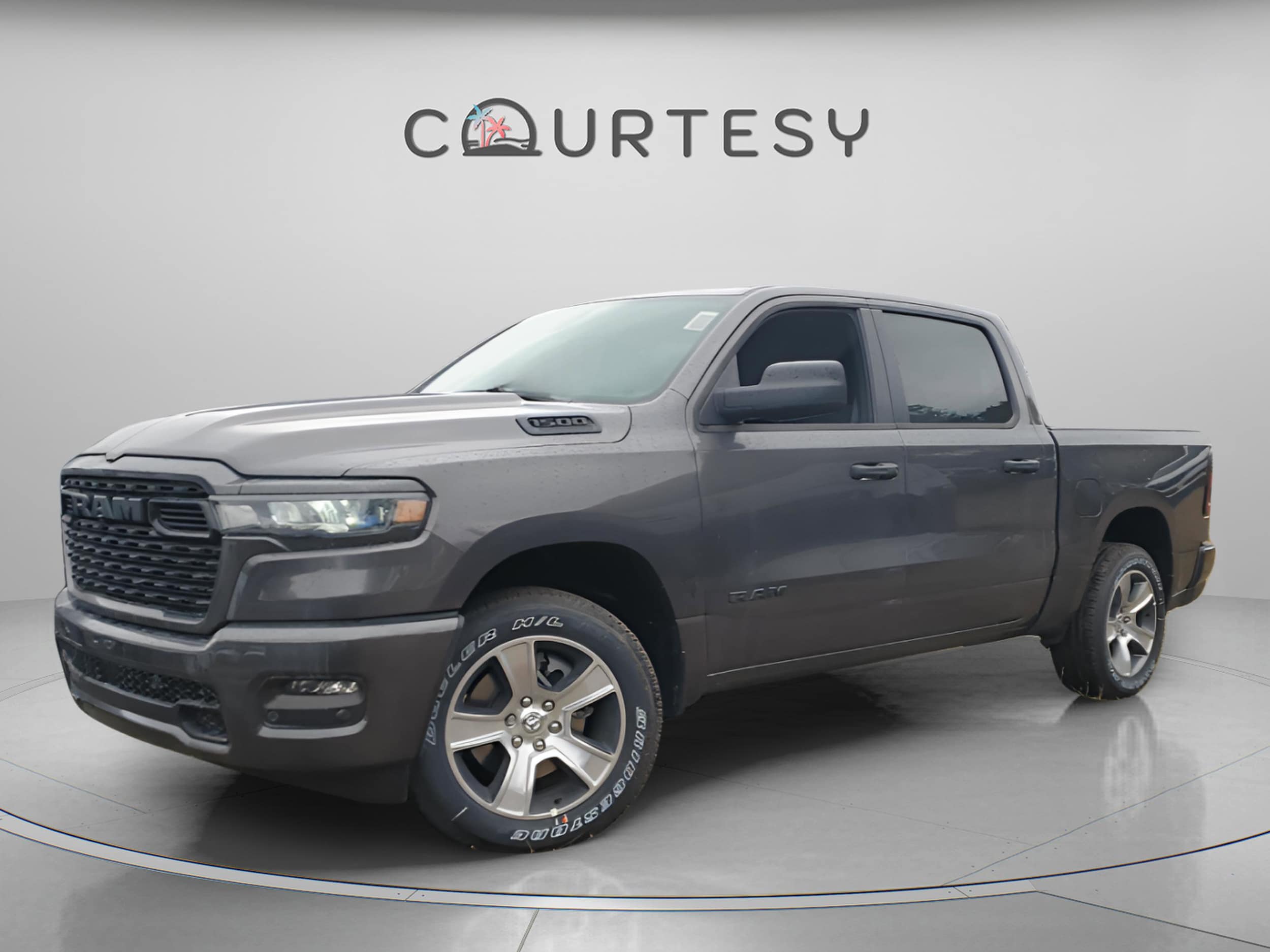 2026 RAM 1500 Express Crew Cab 5'7's photo