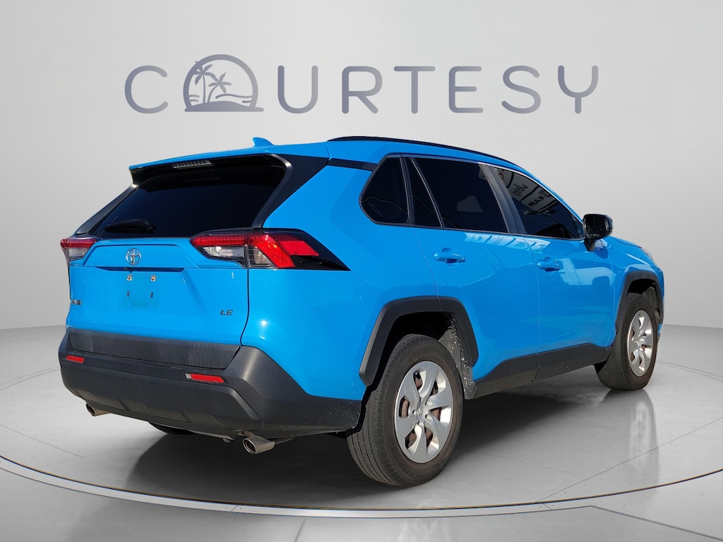 Used 2019 Toyota RAV4 LE LE FWD