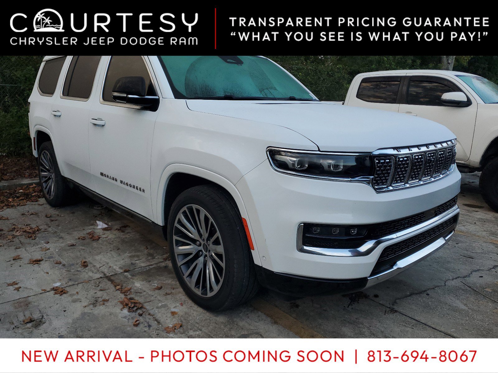 2023 Jeep Grand Wagoneer Series III's photo