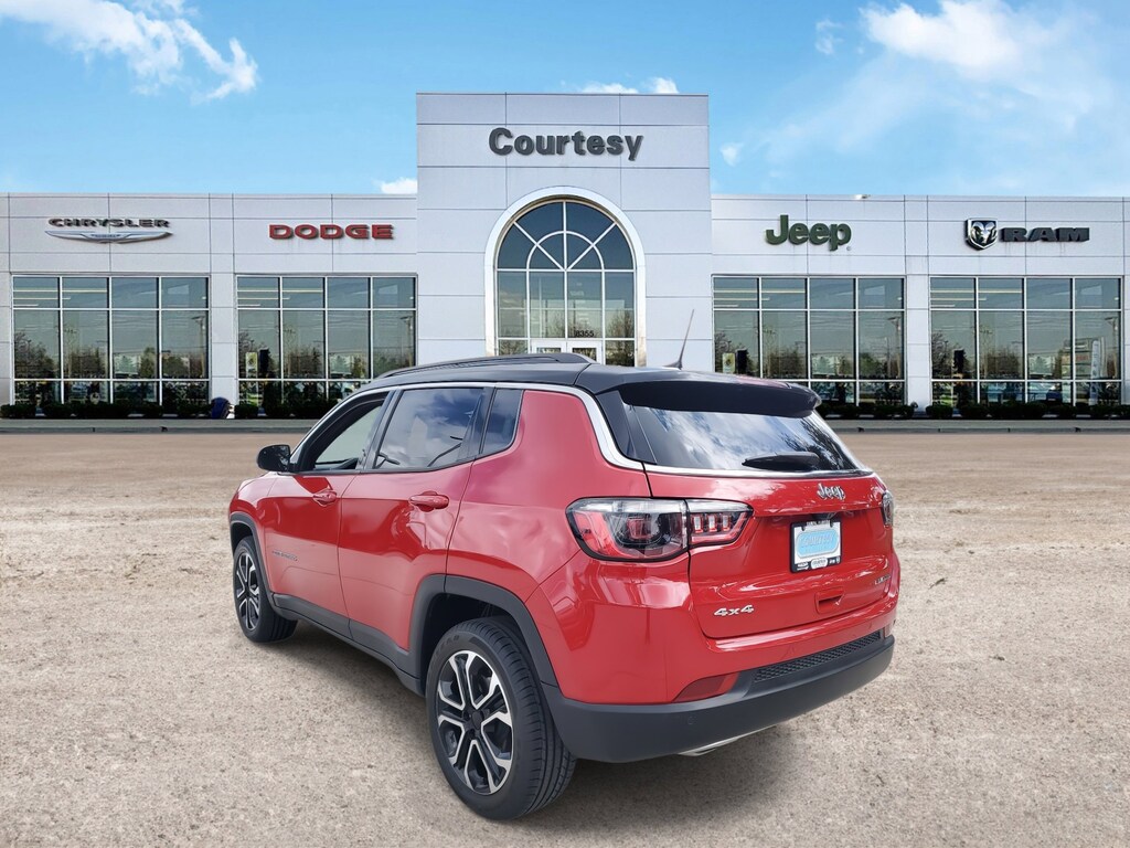Used 2023 Jeep Compass For Sale at Courtesy Toyota of Brandon VIN