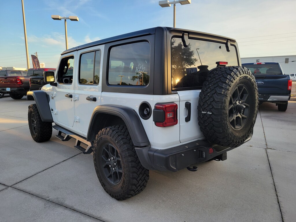 Used 2025 Jeep Wrangler Willys Willys 4x4