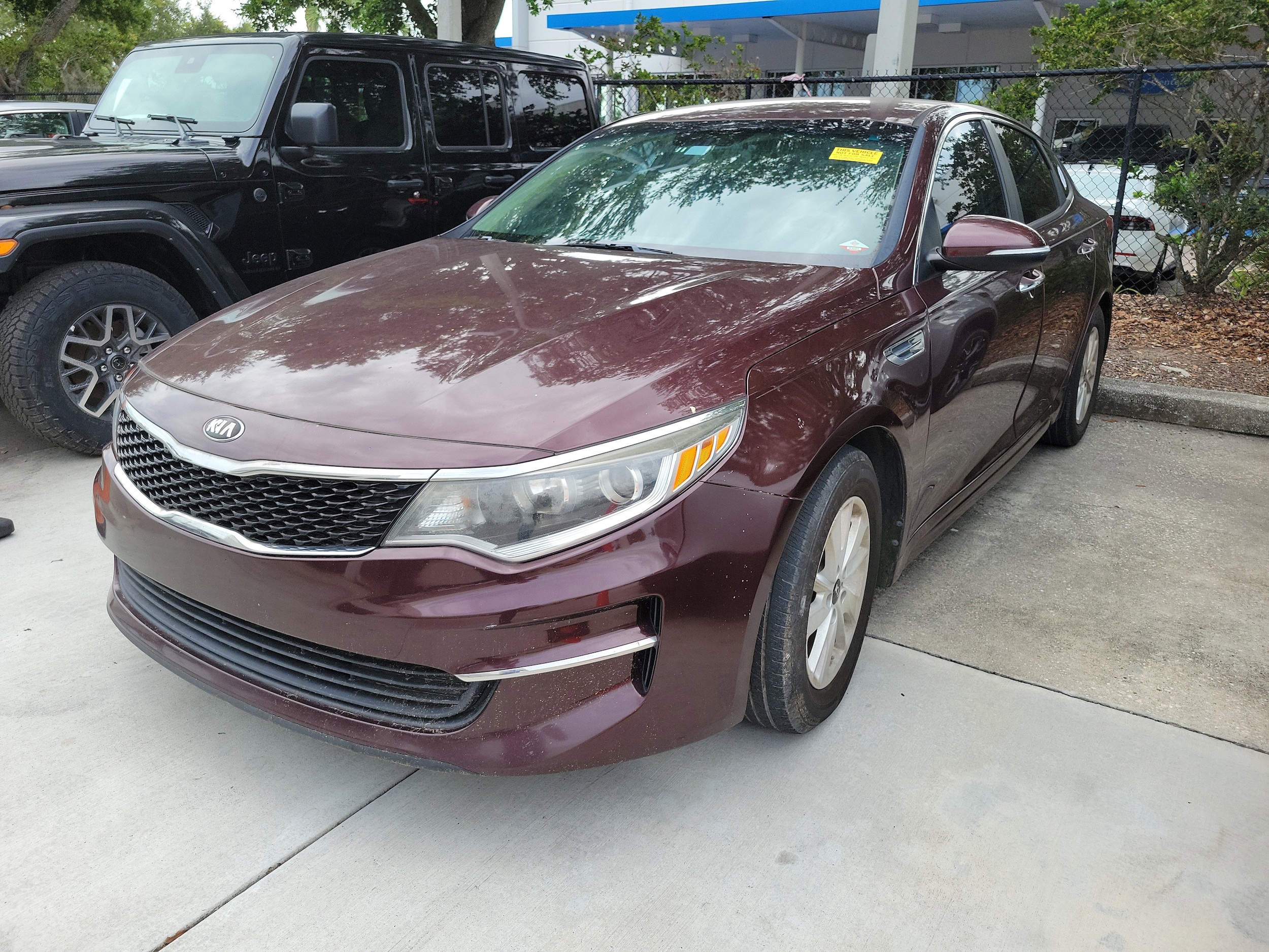 2017 Kia Optima LX AT's photo