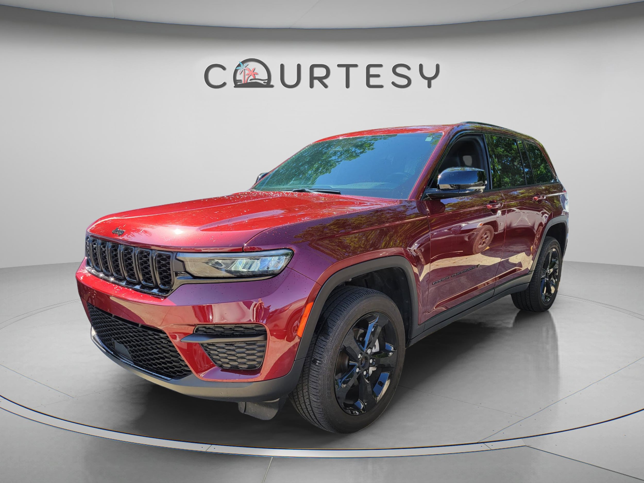 2025 Jeep Grand Cherokee Altitude's photo