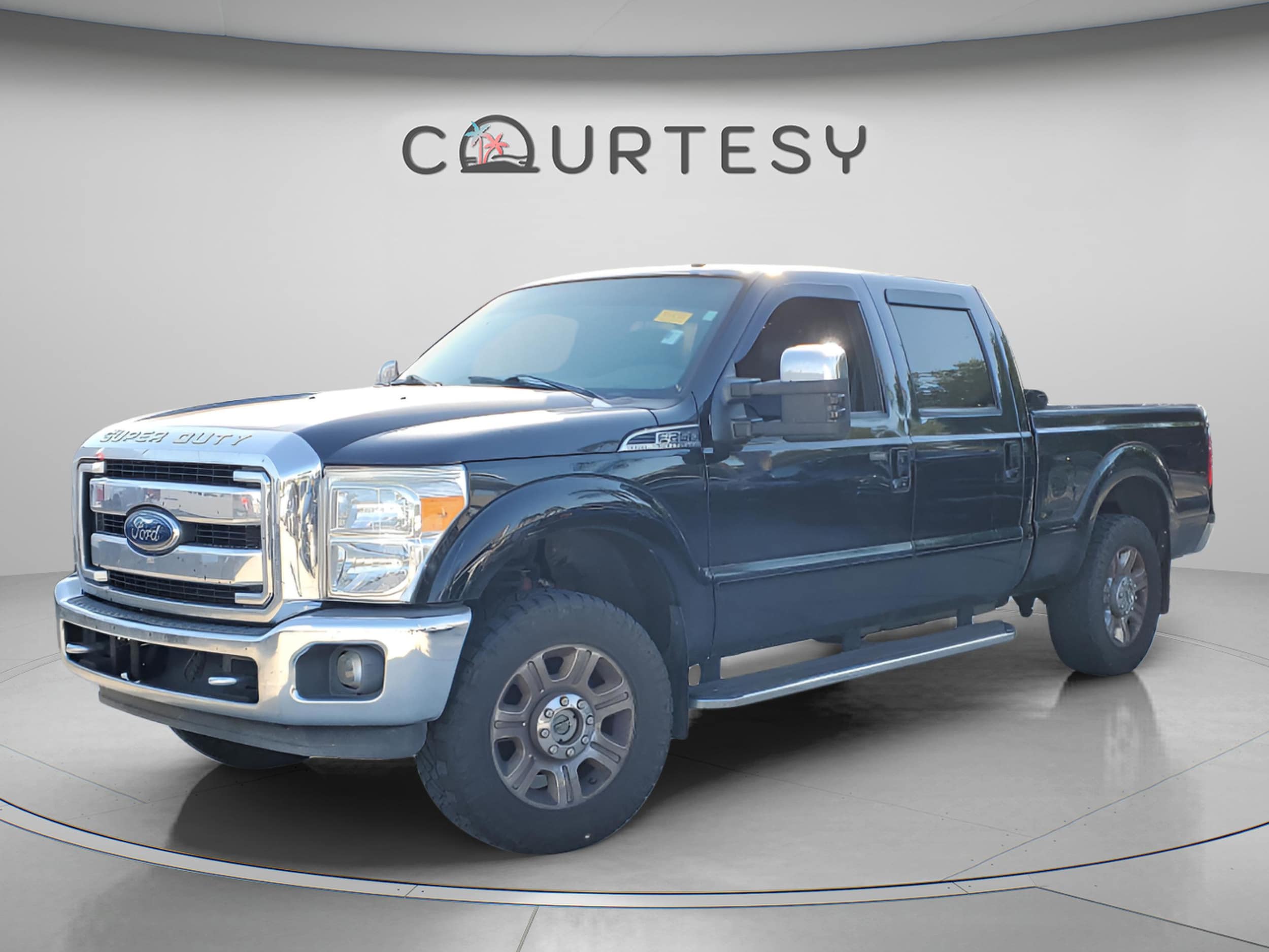 2016 Ford F-250 Lariat 4x4 Crew Cab 8' Box's photo