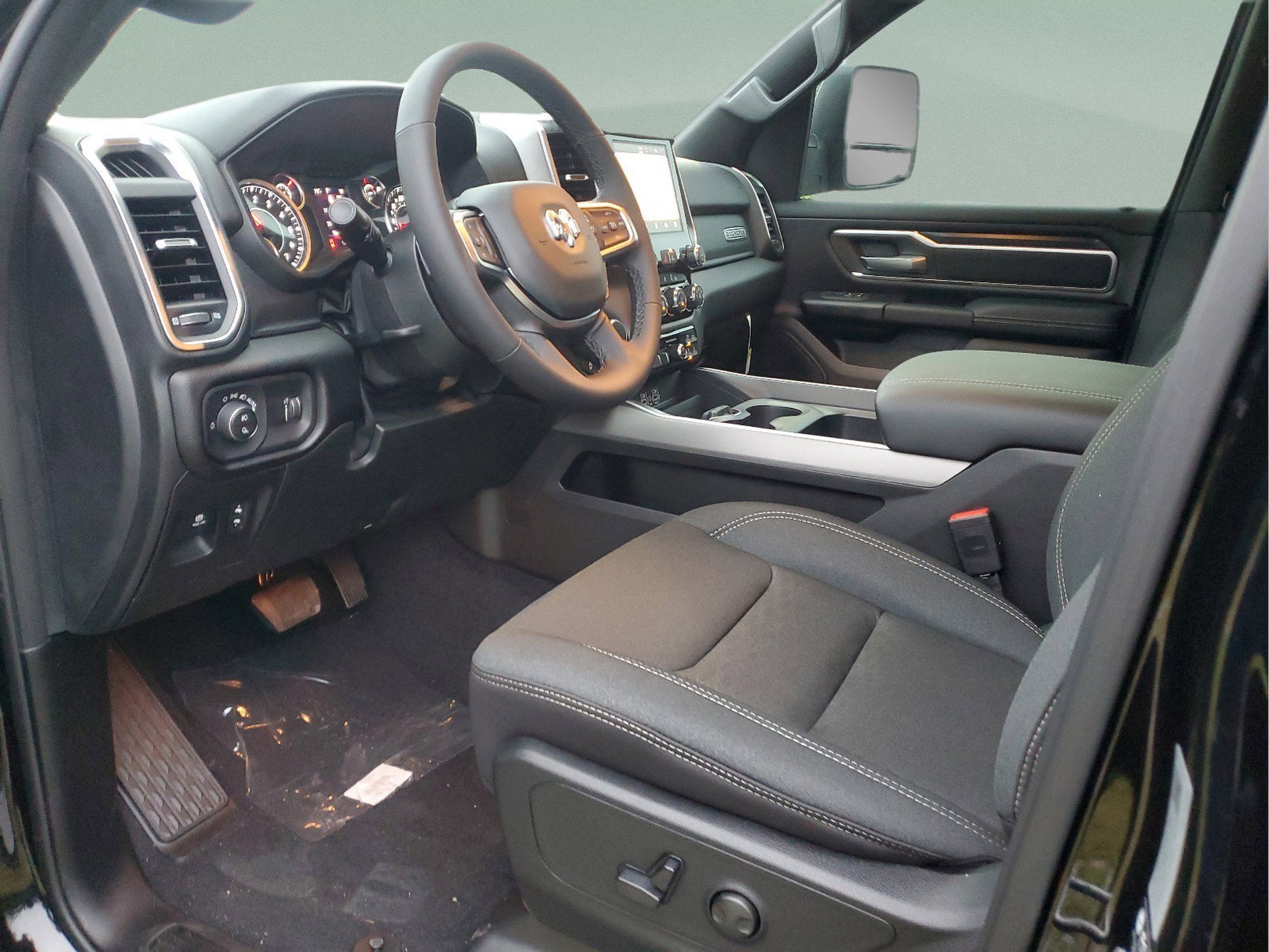 2026 RAM 1500 Big Horn/Lone Star - Photo 15