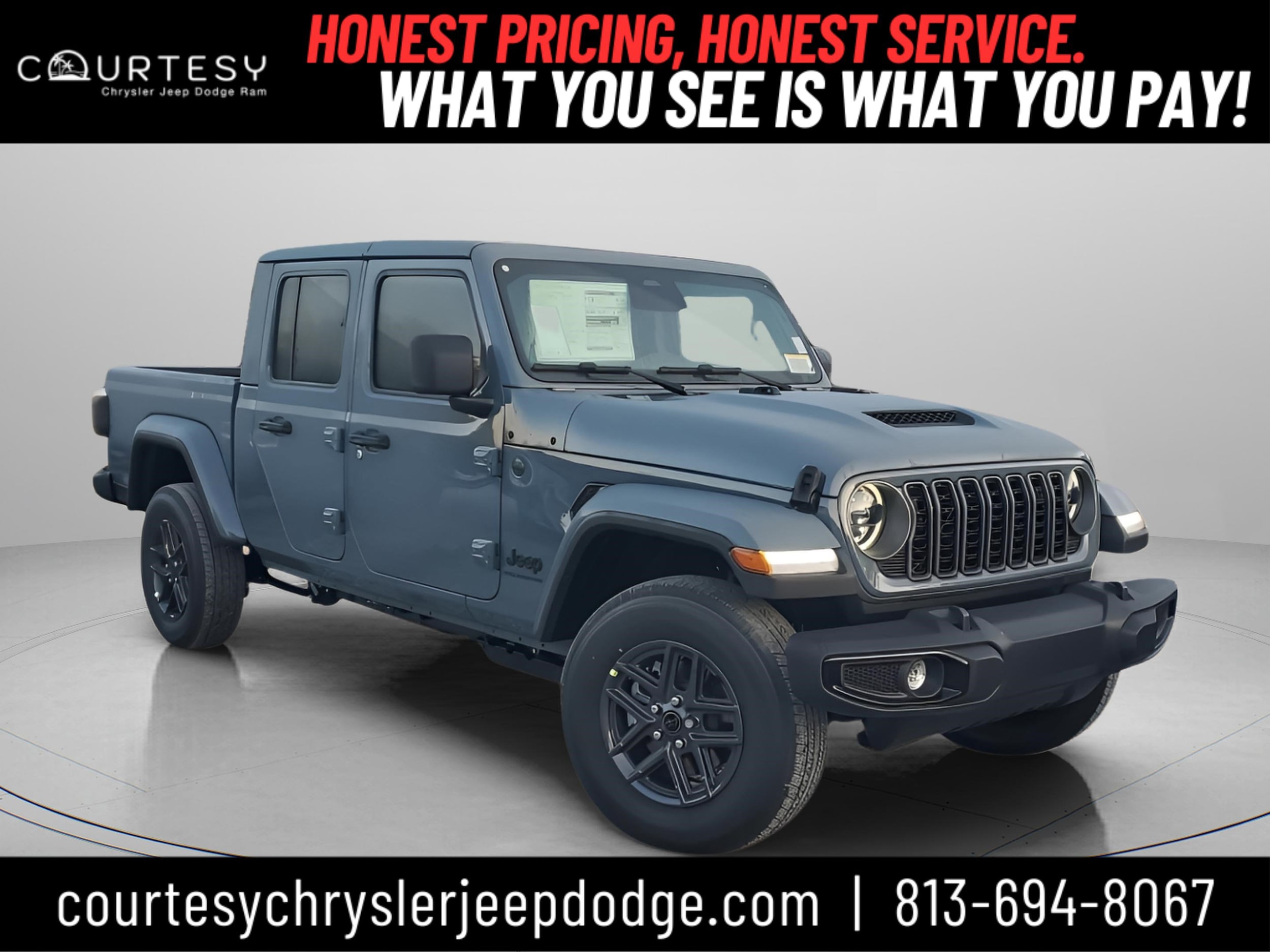 2026 Jeep Gladiator Sport S's photo