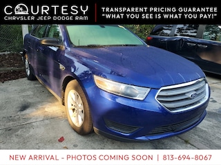 2014 Ford Taurus SE Sedan