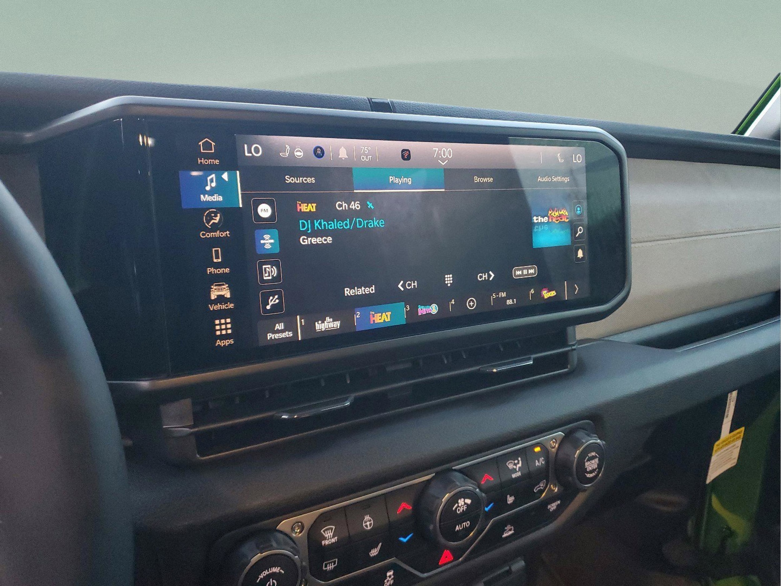 2025 Jeep Wrangler 4-Door Sport S - Photo 18