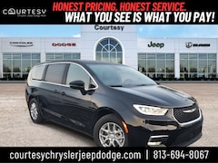 2026 Chrysler Pacifica SELECT Passenger Van