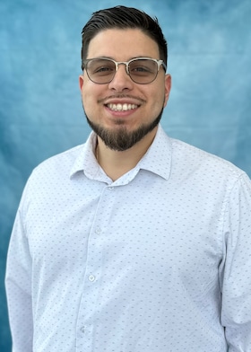 Staff member Edwin Lazo from ID_212aff273542