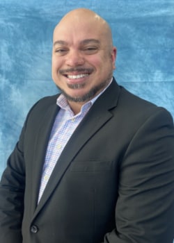 Staff member David Rodriguez from ID_212aff273542