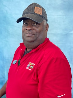 Staff member Carl Johnson from ID_206cee436483