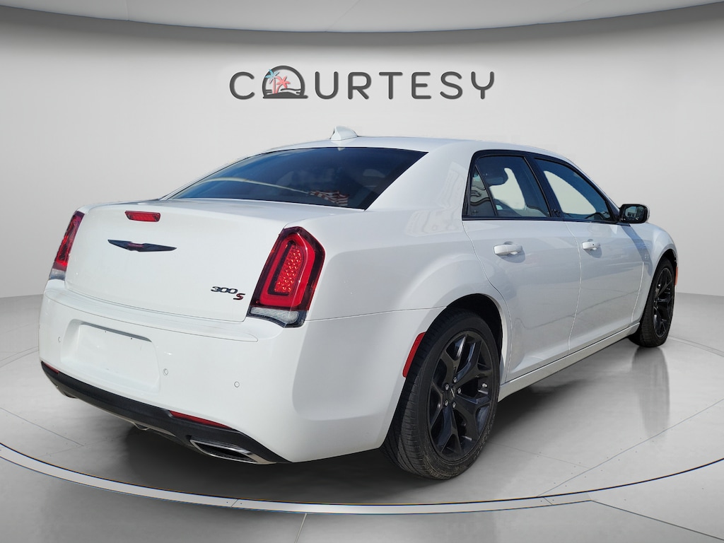 Used 2023 Chrysler 300 300S 300S RWD