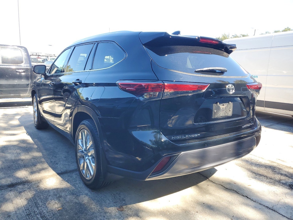 Certified 2021 Toyota Highlander Limited Limited AWD