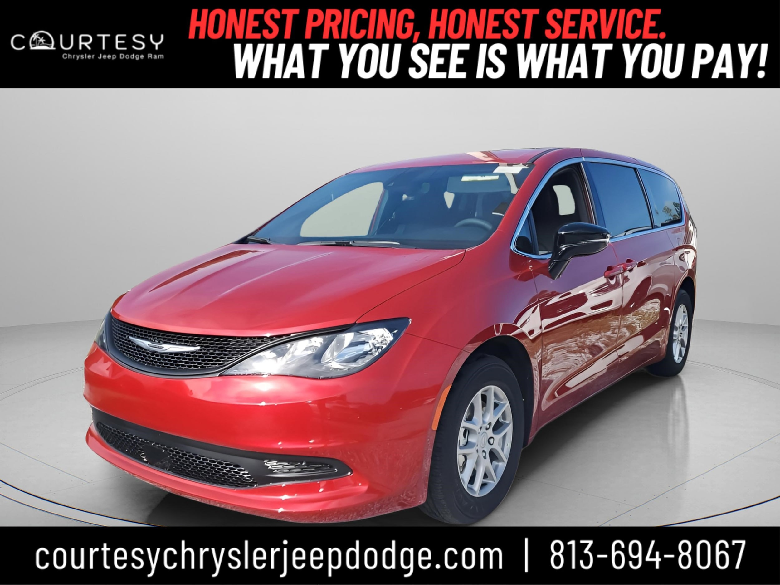 2026 Chrysler Voyager LX's photo