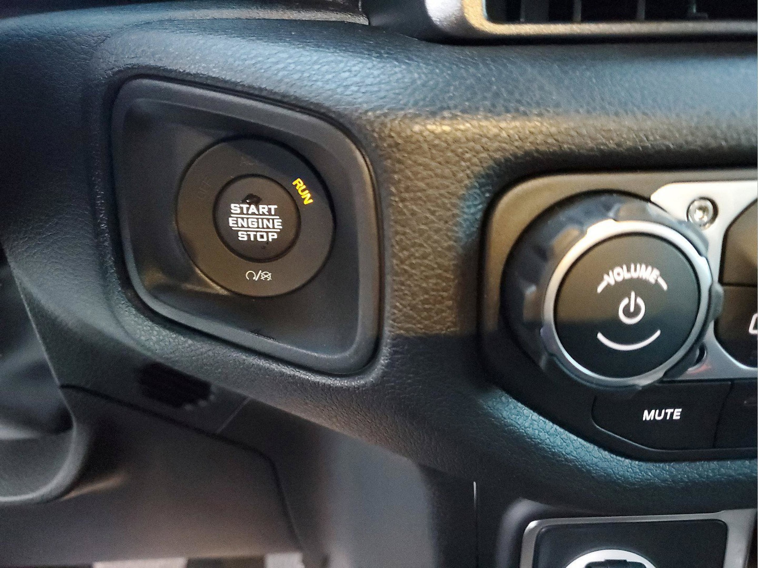 2025 Jeep Wrangler 4-Door Sport S - Photo 21