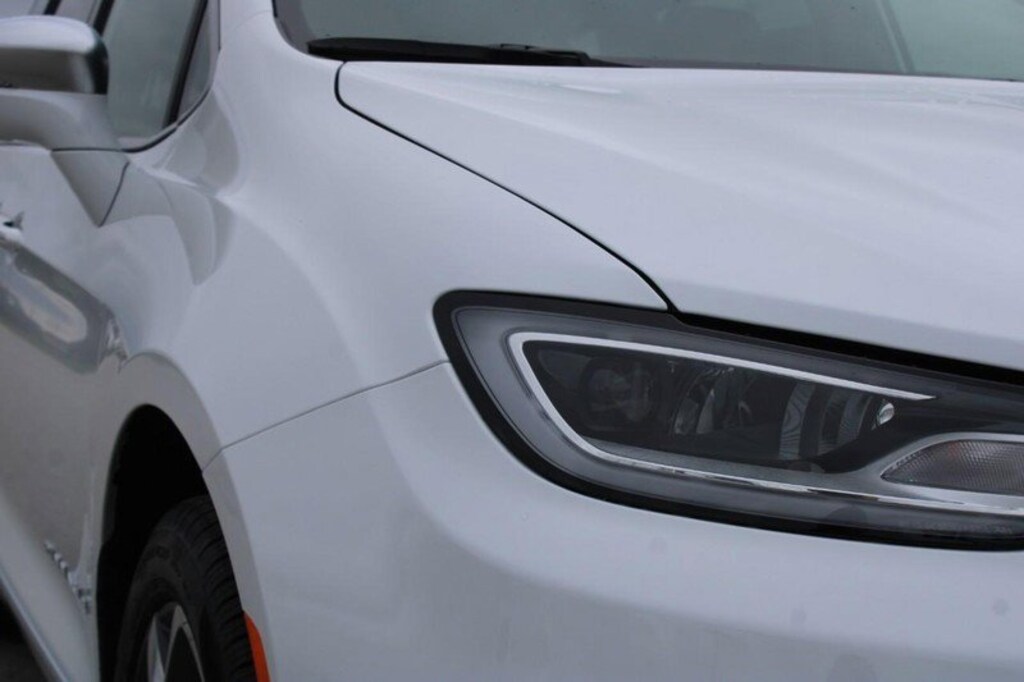 New 2024 Chrysler Pacifica PINNACLE AWD For Sale Tampa FL