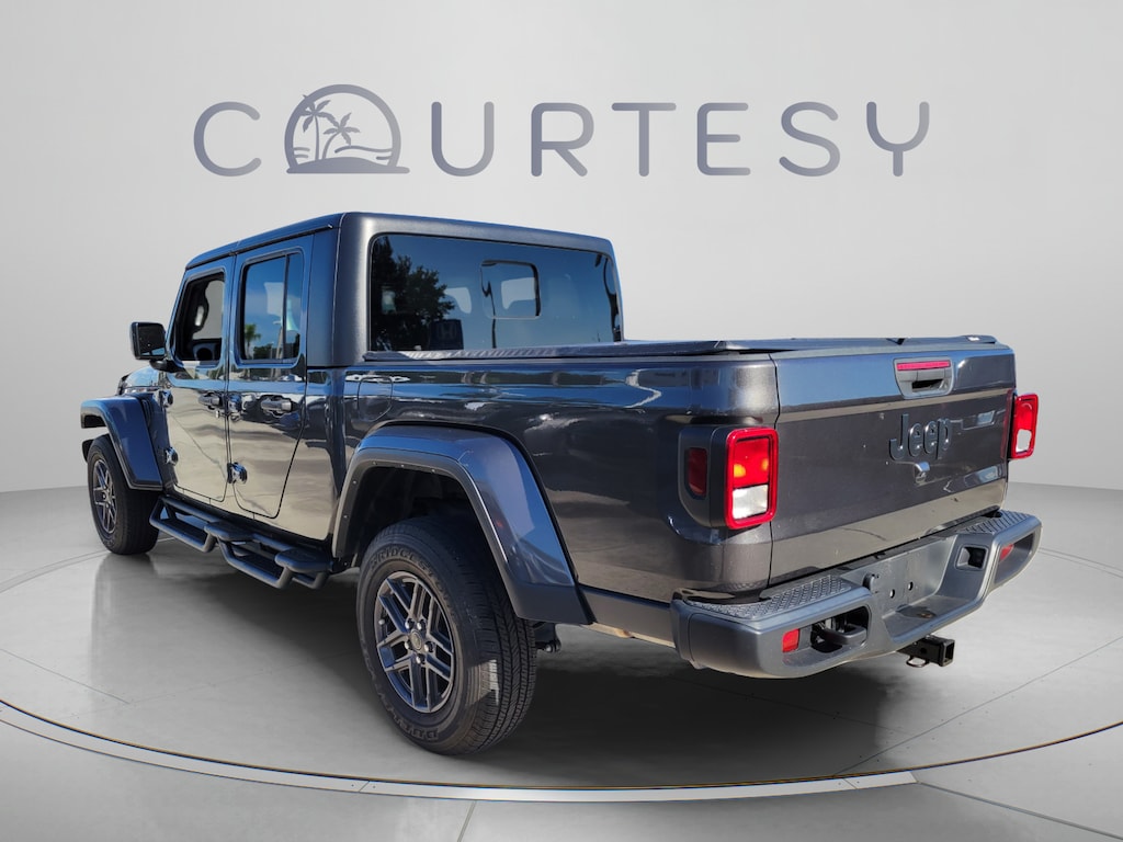 Used 2024 Jeep Gladiator Sport S Sport S 4x4
