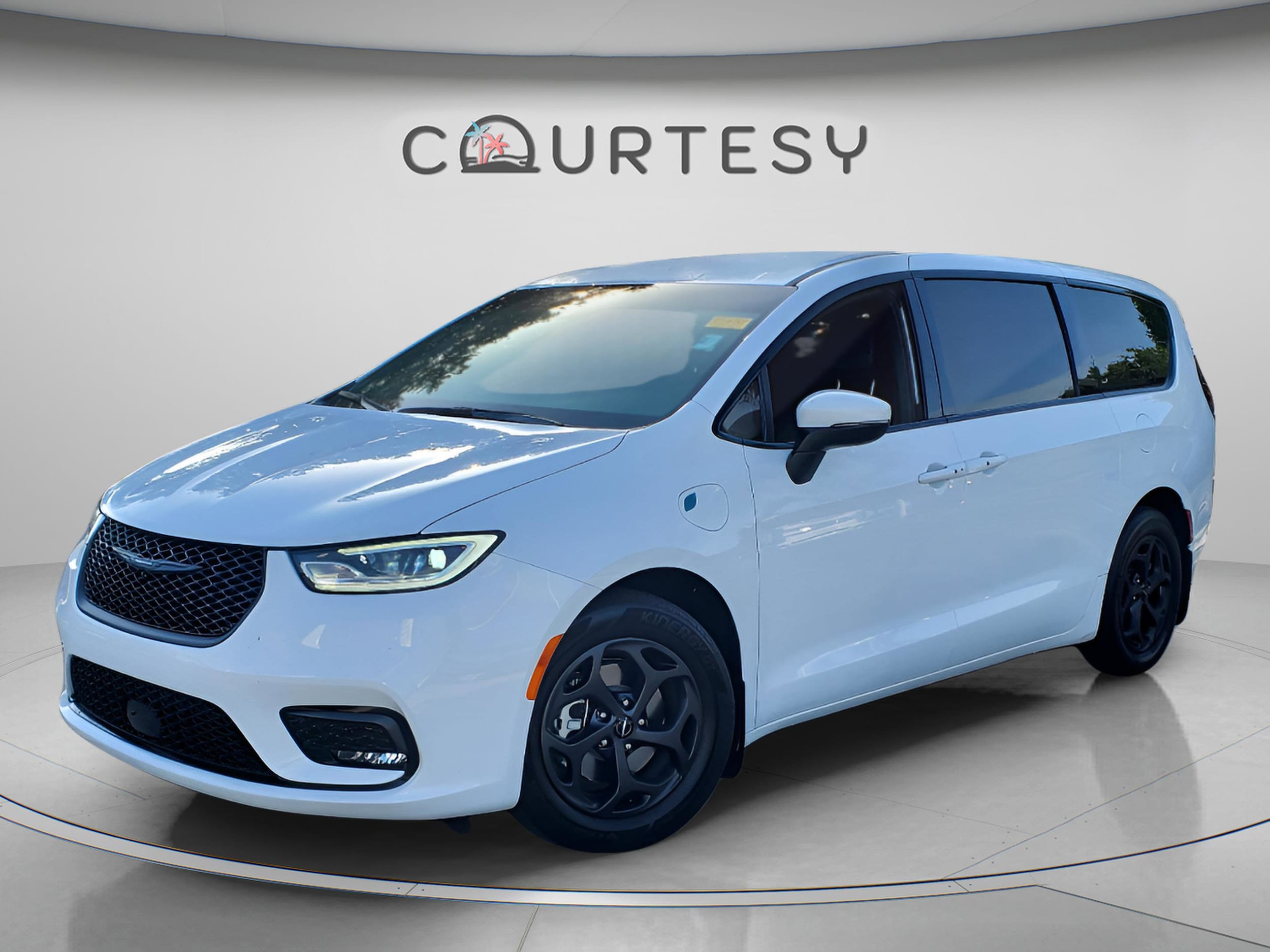 2023 Chrysler Pacifica Hybrid