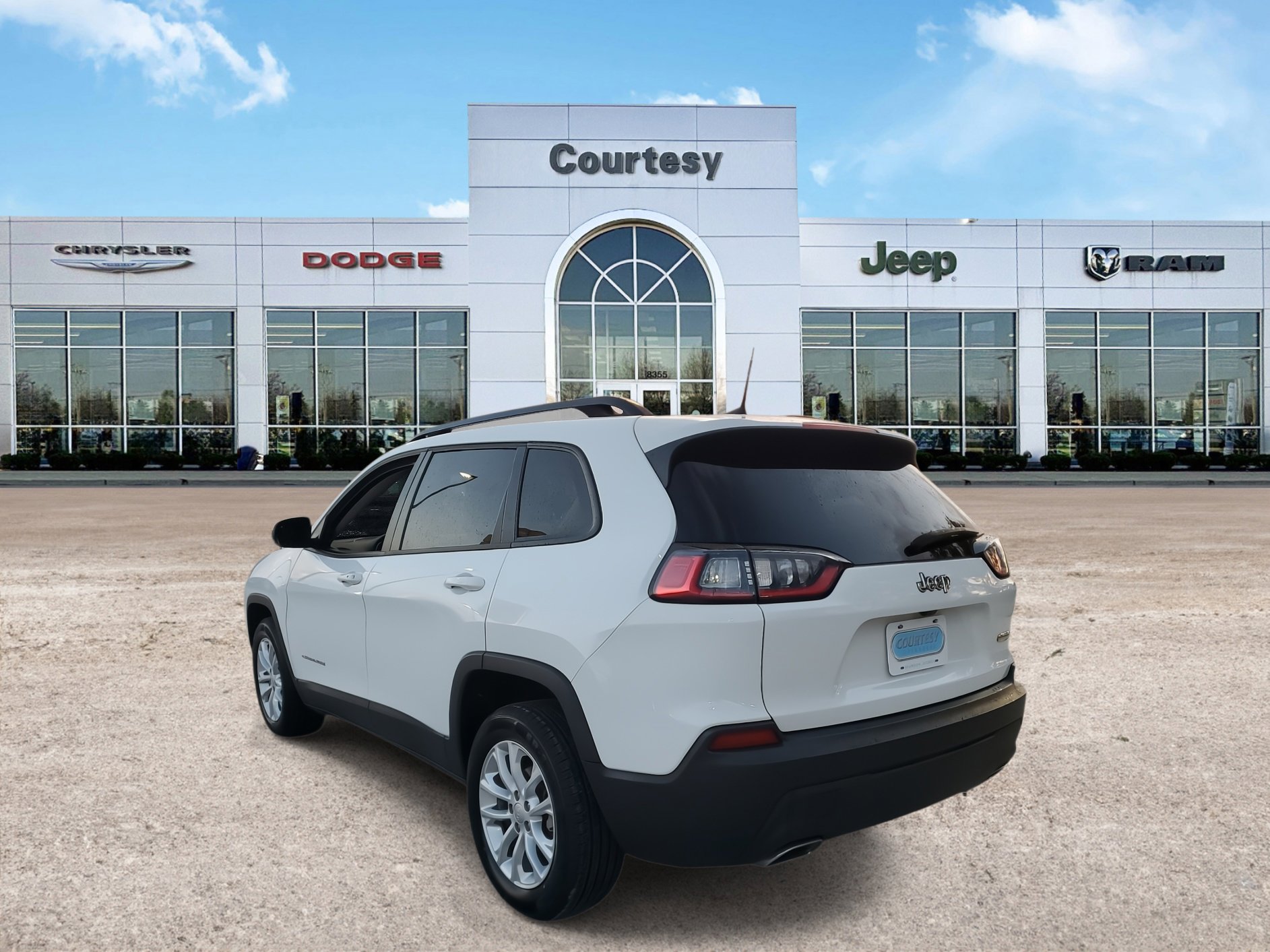 2022 Jeep Cherokee Latitude Lux photo 4