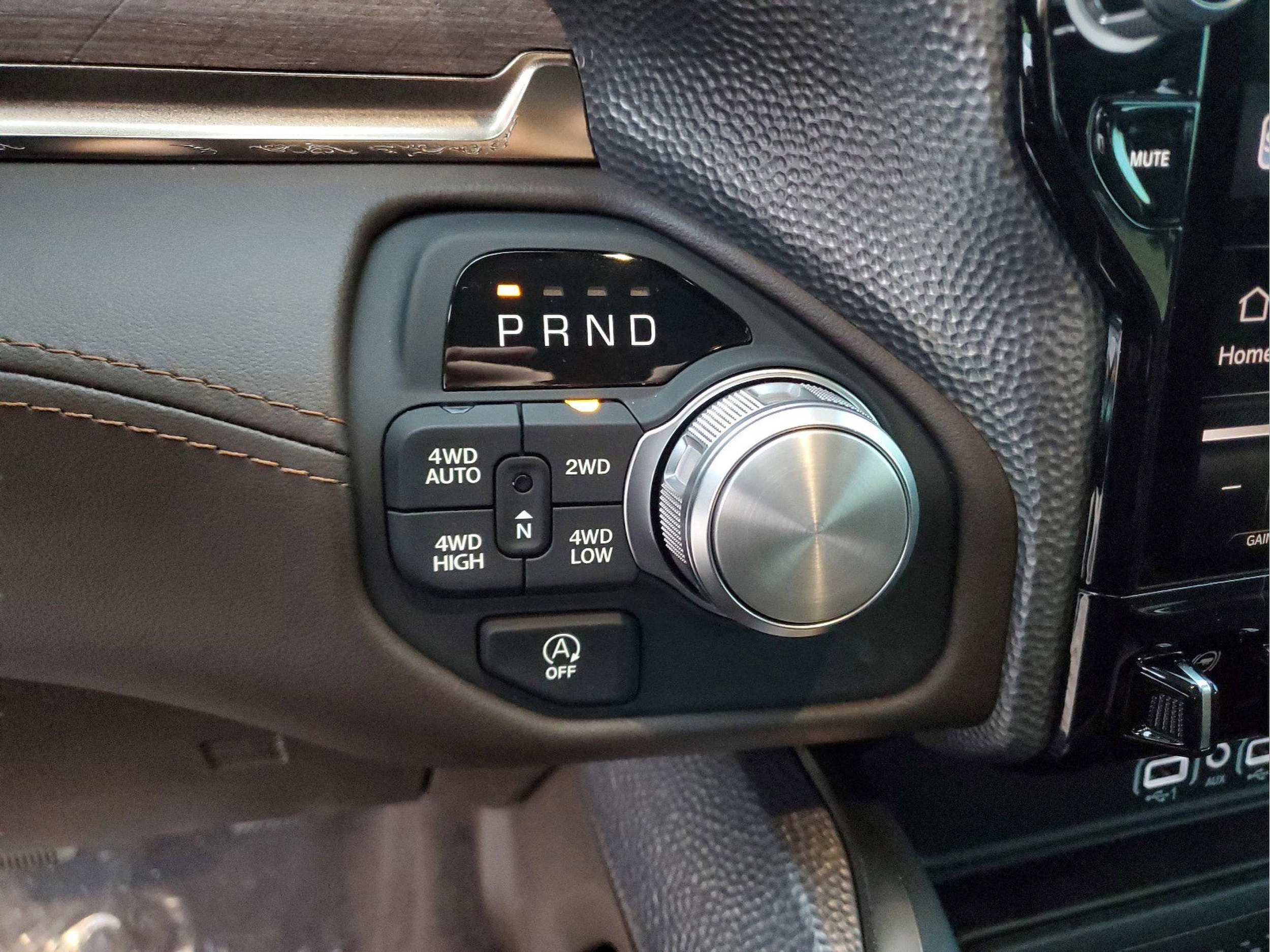 2026 RAM 1500 Limited Longhorn - Photo 24