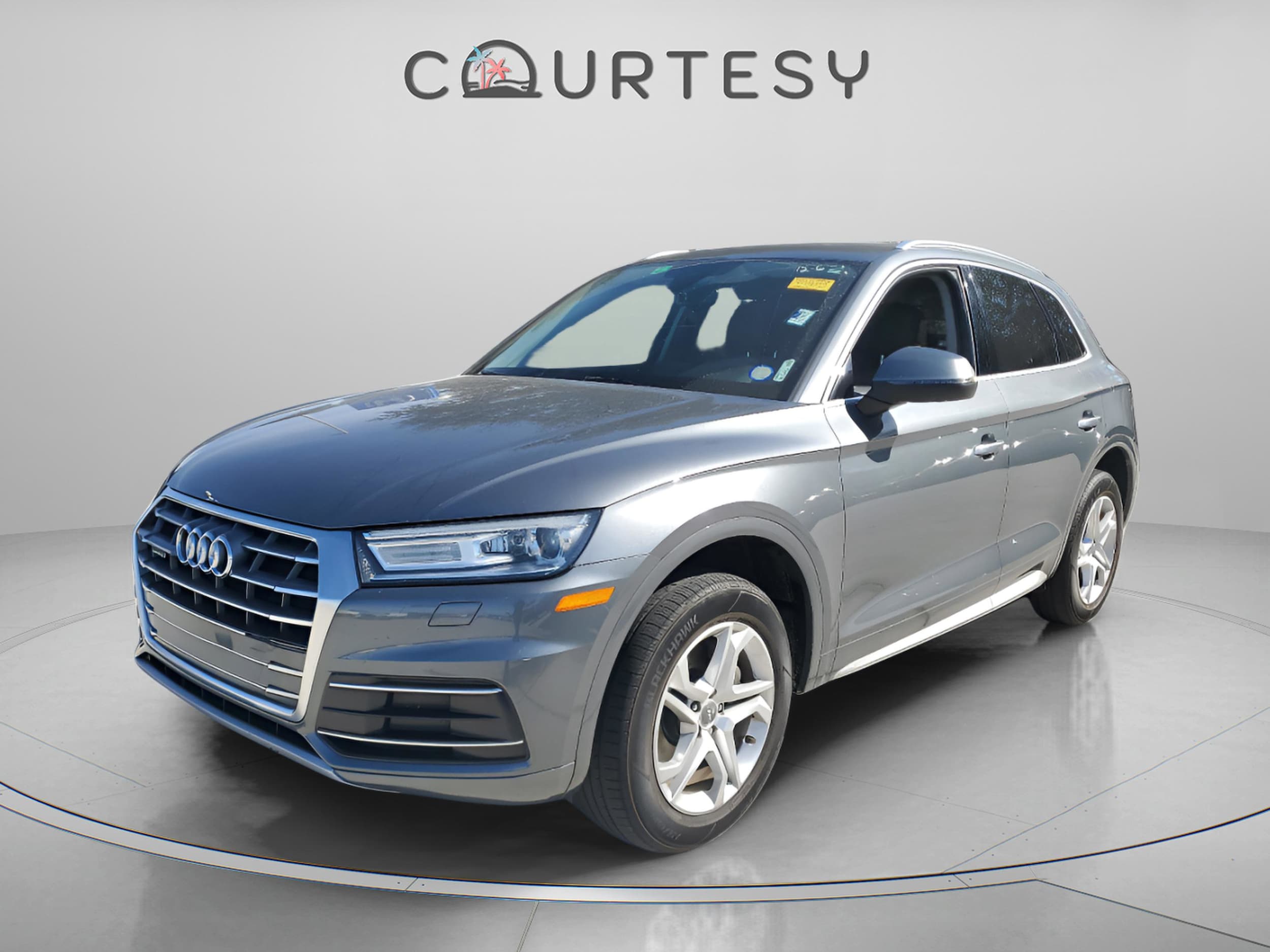 2019 Audi Q5 Premium's photo