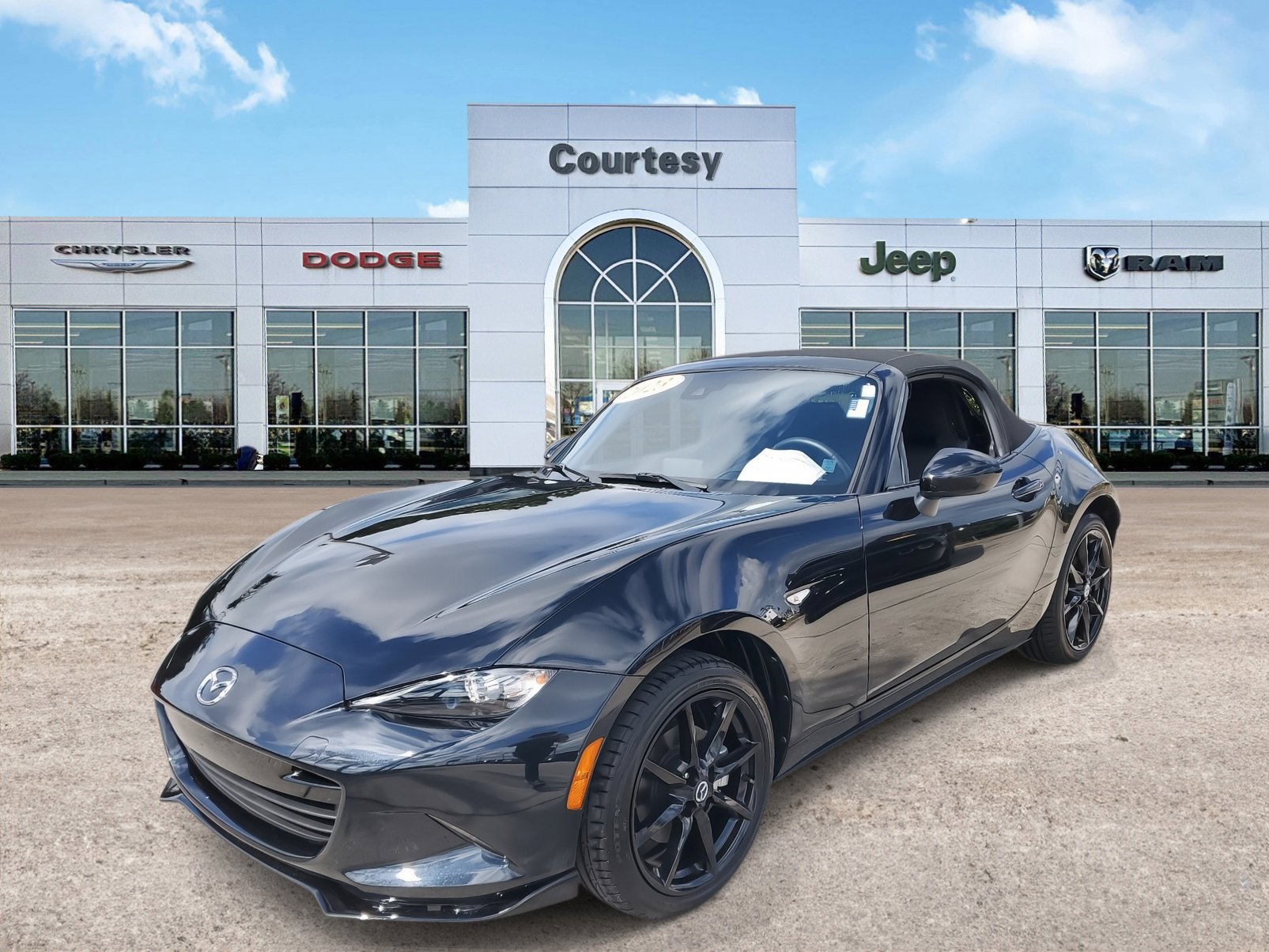 Used 2023 Mazda MX-5 Miata Club with VIN JM1NDAC73P0552675 for sale in Tampa, FL