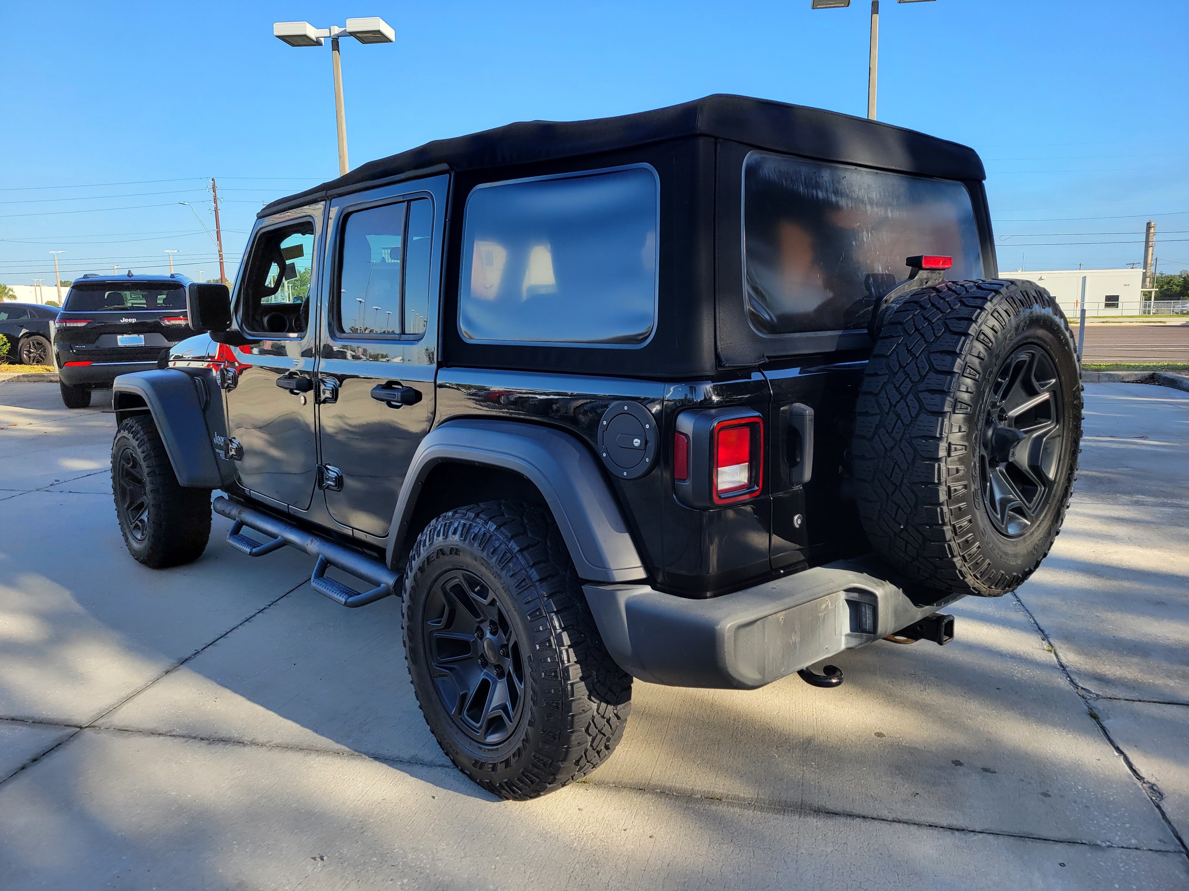 Used 2018 Jeep Wrangler Unlimited Sport S Sport S 4x4