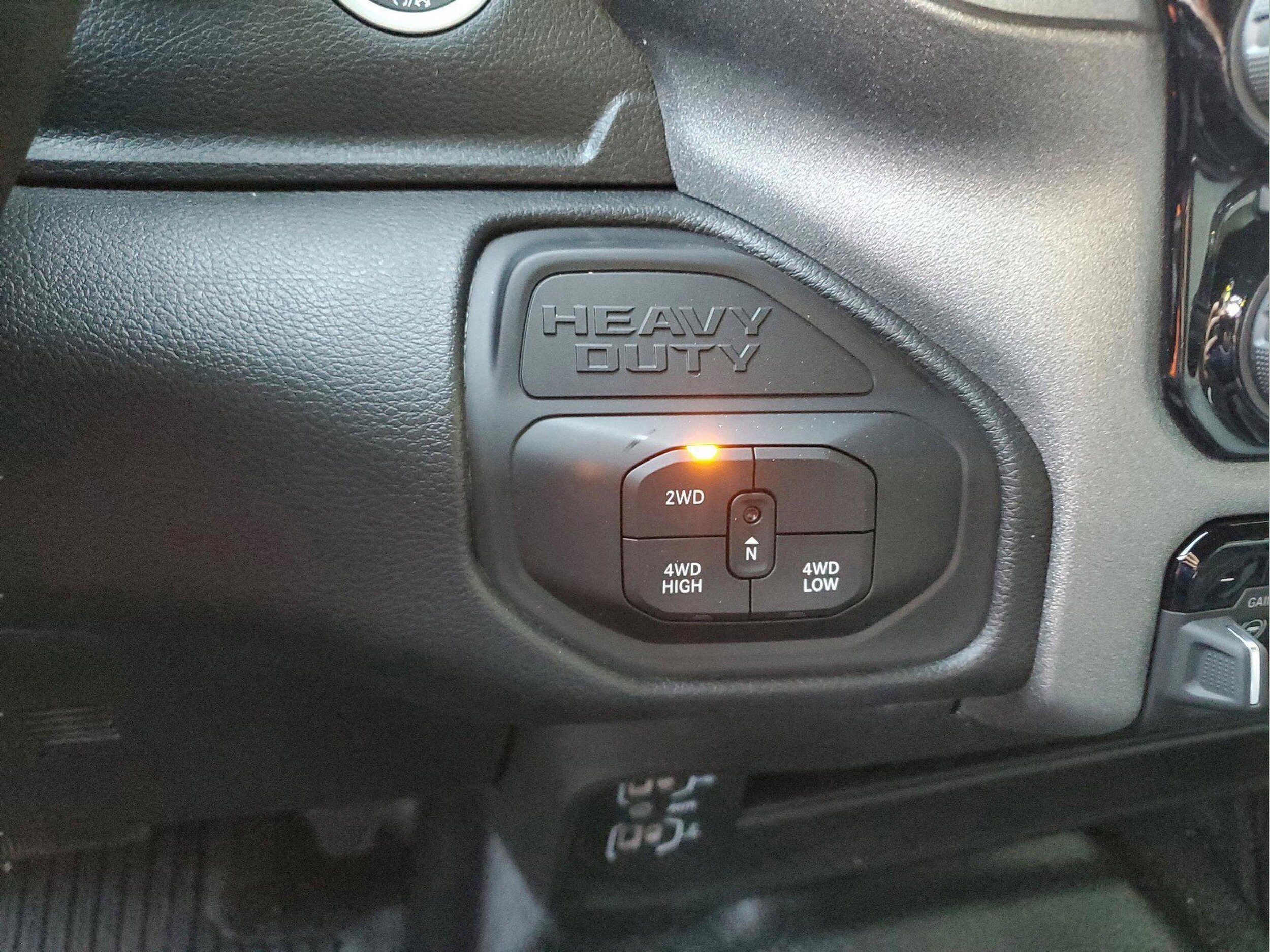 2026 RAM 3500 Chassis Tradesman - Photo 8