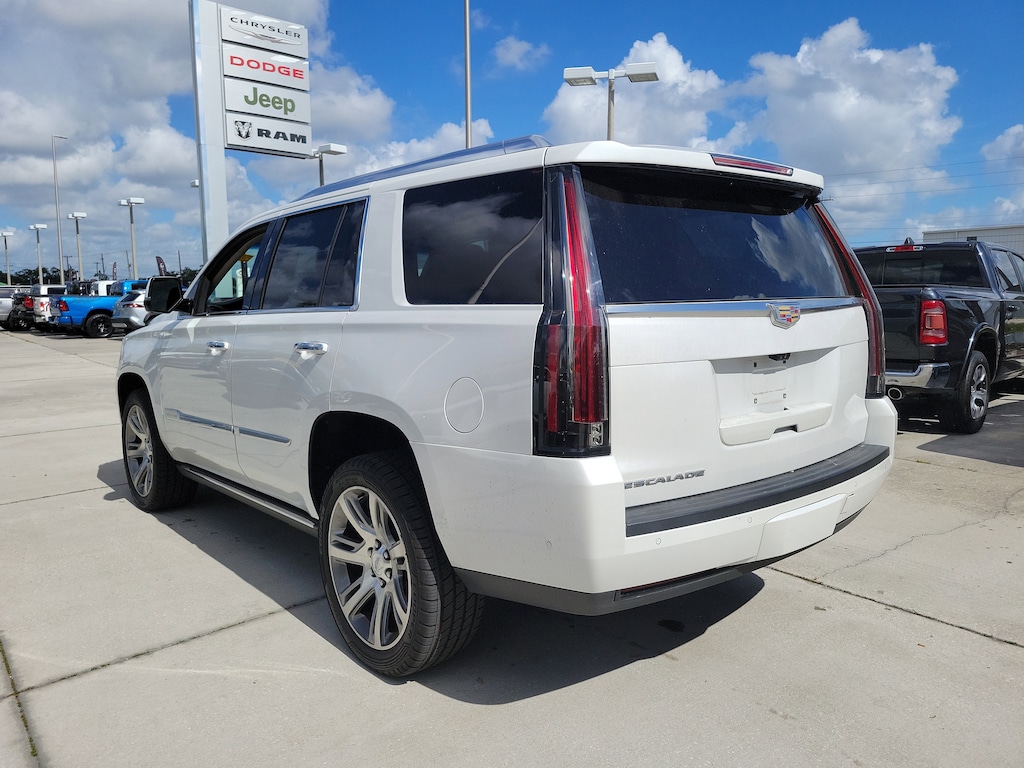 Used 2019 Cadillac Escalade Premium Luxury 4WD Premium Luxury