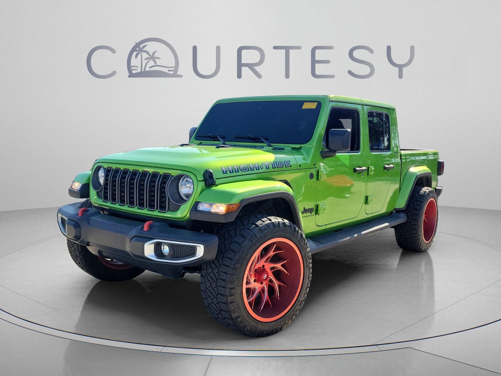 Used 2025 Jeep Gladiator High Tide High Tide 4x4