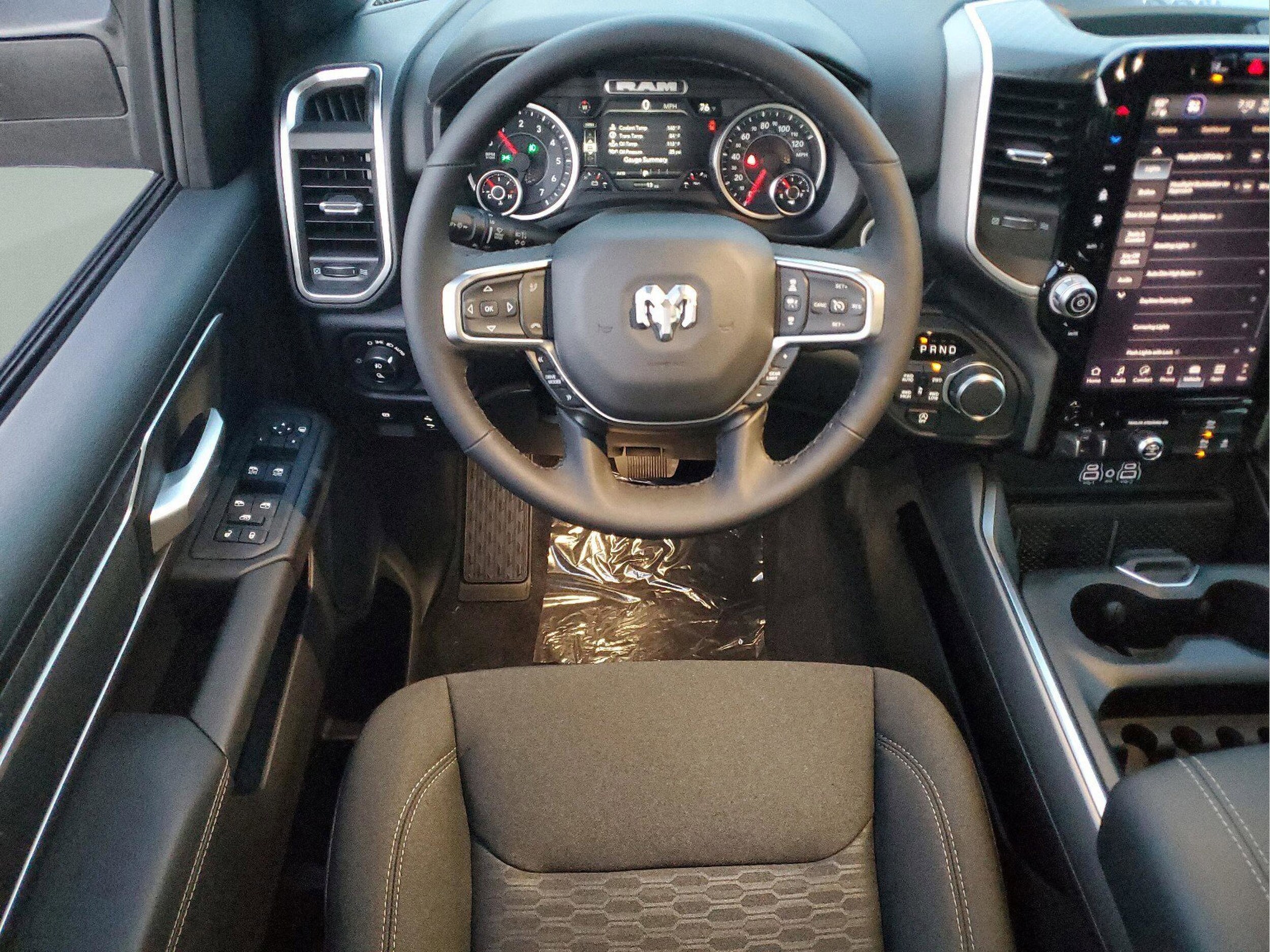2026 RAM 1500 Big Horn/Lone Star - Photo 16