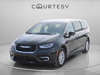 2025 Chrysler Pacifica SELECT Passenger Van